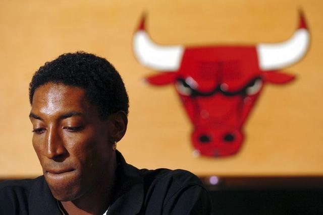 东契奇三双独行侠克奇才5连胜 火箭险胜尼克斯